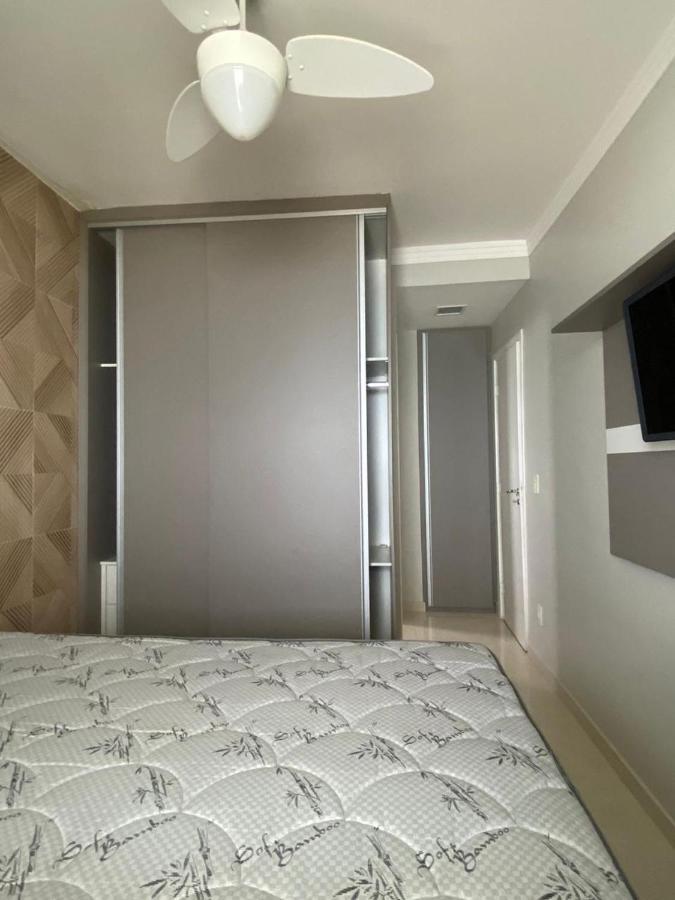 Lindo Apto Pe Na Areia Frente Mar Apartamento Praia Grande (Santos)